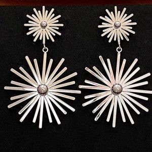 Mondevio Silver Bead Hoop Earrings