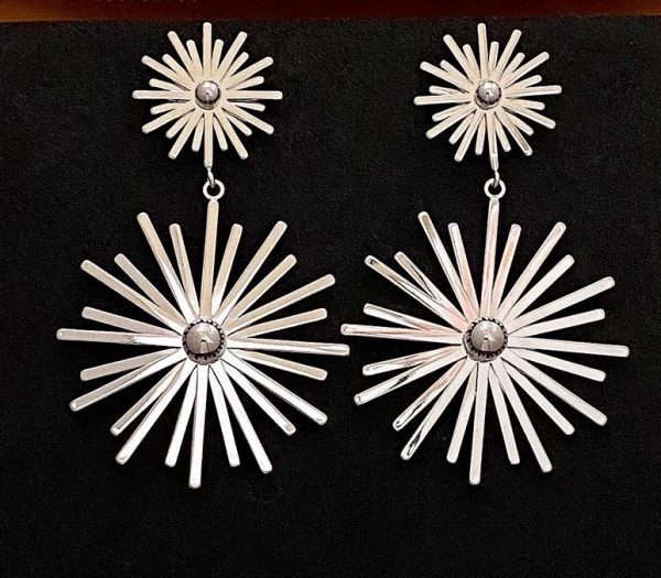 Mondevio Silver Bead Hoop Earrings