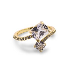 Lumora ring