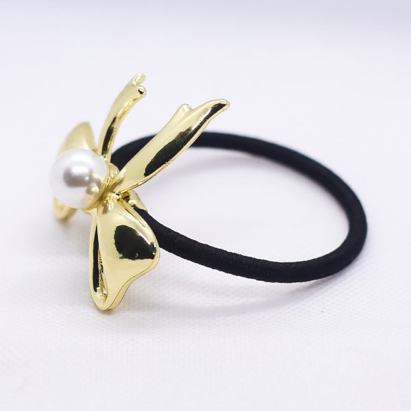 Ribbon with pearl pony cuff - Image 2