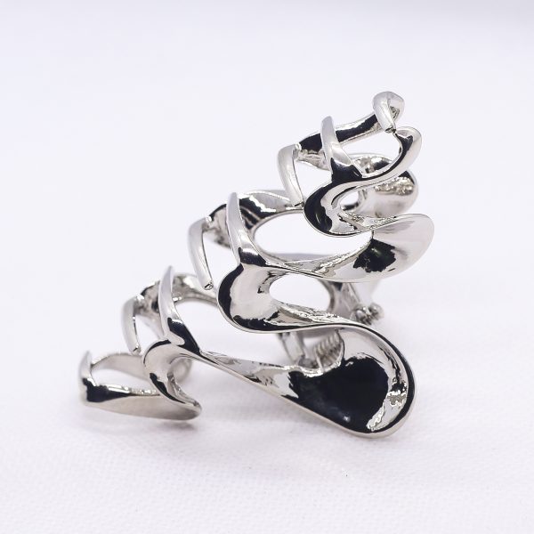 Twisted claw clip