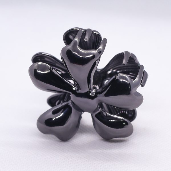 Jasmine claw clip
