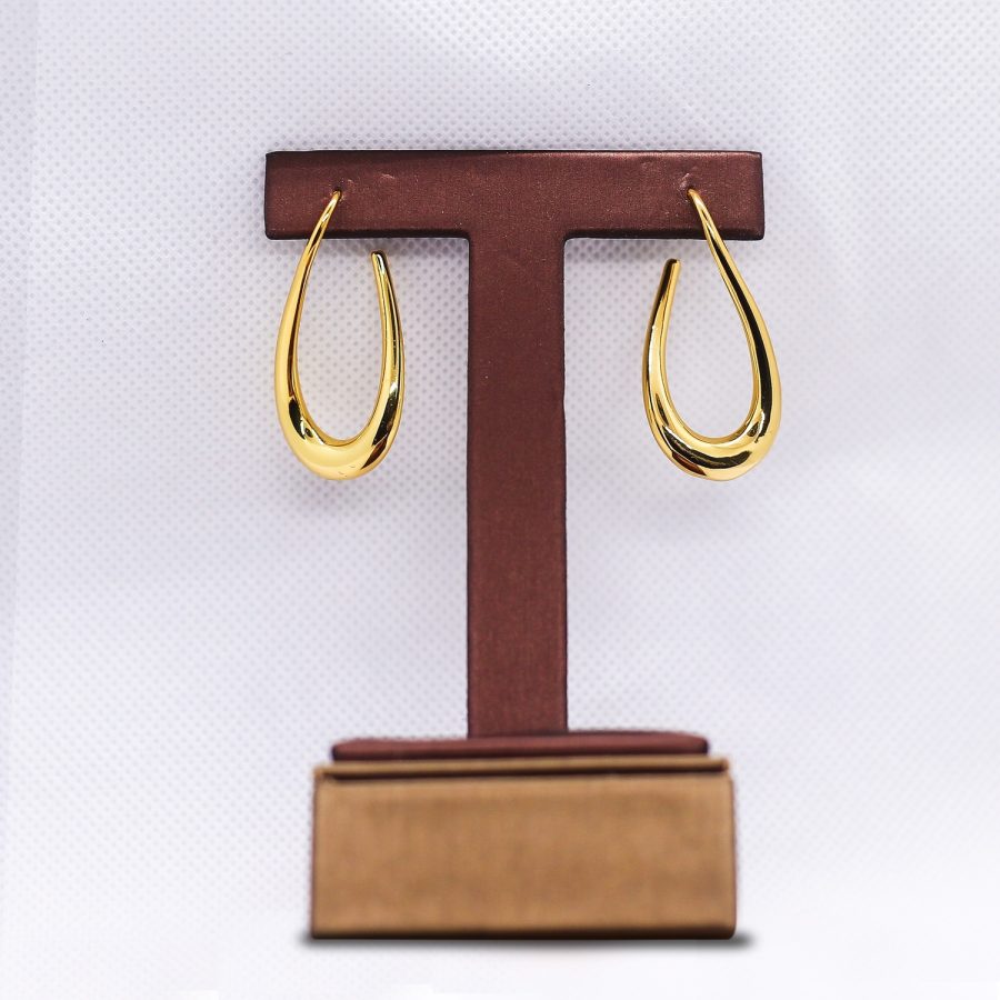 Twisted oblong hoop earrings - Image 3