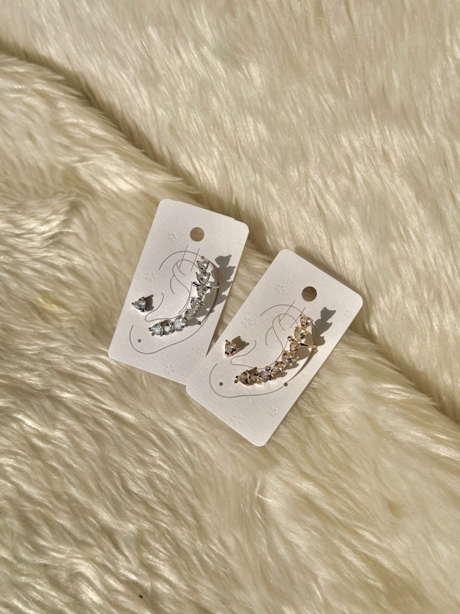 Champange gold Curve Ear Cuff + Stud earrings - Image 3