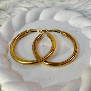 Chunky golden hoop earrings