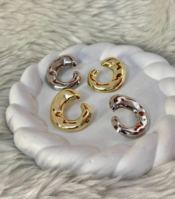 Molten silver open hoops earrings - Image 3