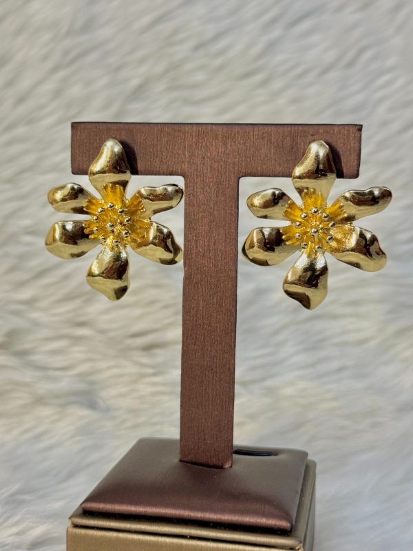 Chunky Golden Cosmos earrings