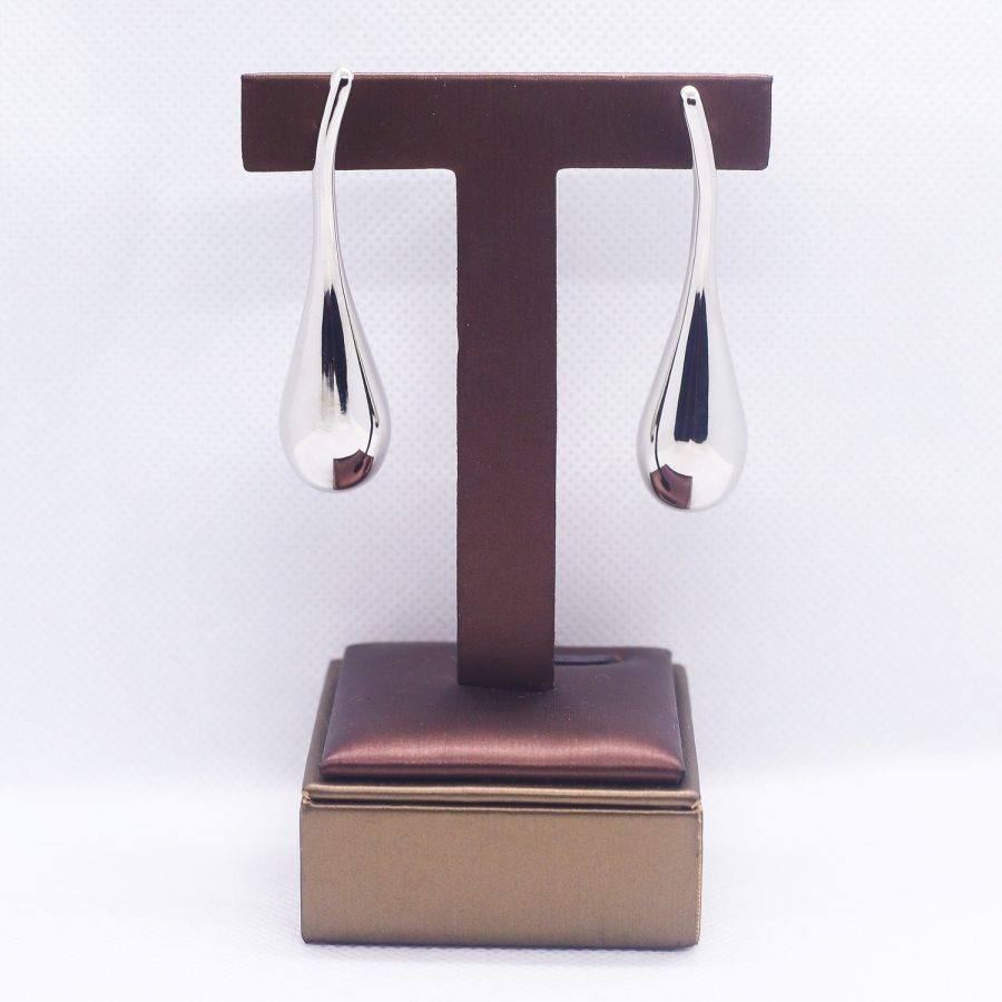 Long drop Silver earrings