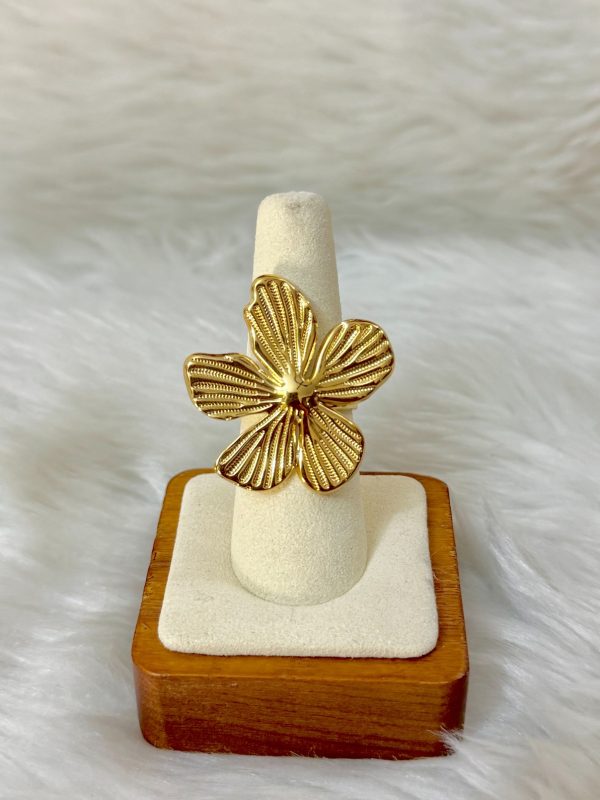 Marigold ring