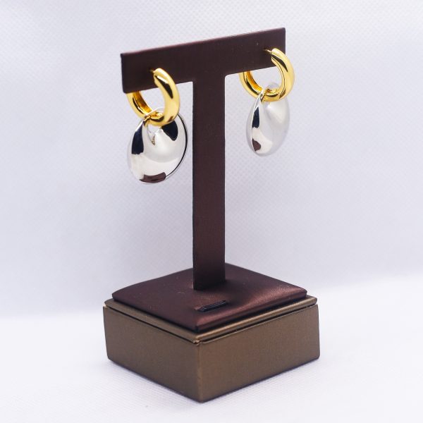 Metallic drop hoop two-way hoop duo-tone earrings - Image 2