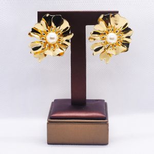 Golden Camellia pearl earrings
