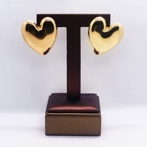 Golden heart large earrings - Image 2
