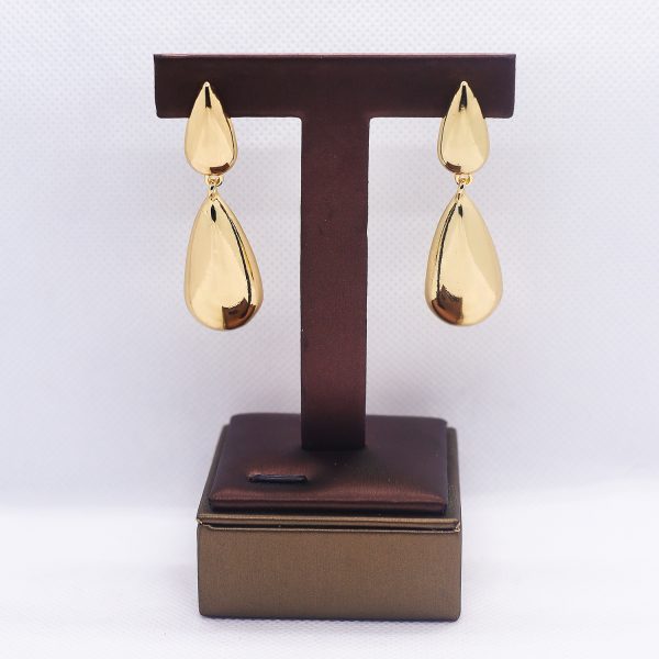 Golden tear-drop dangler earrings