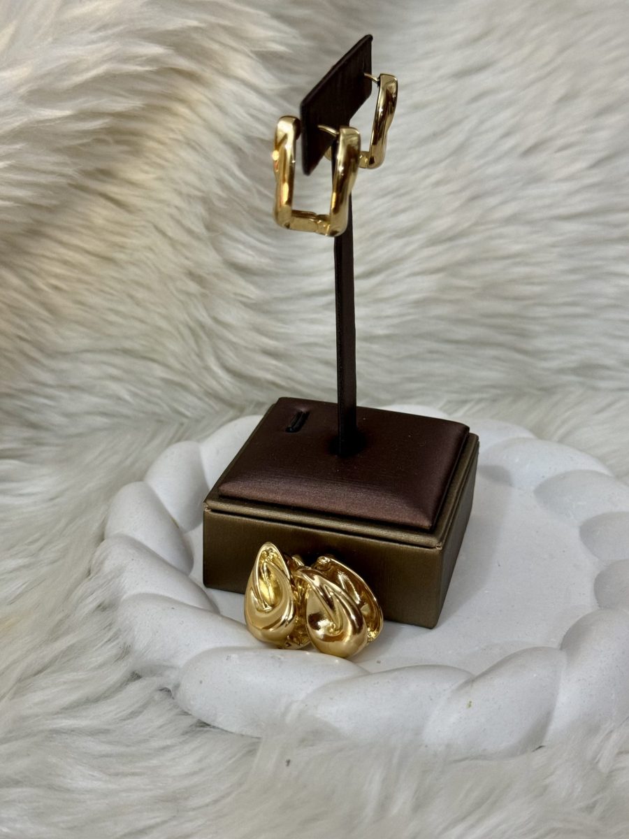 Golden drop sleepers earrings - Image 2
