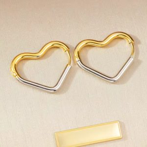 Love hoop duo-tone earrimgs